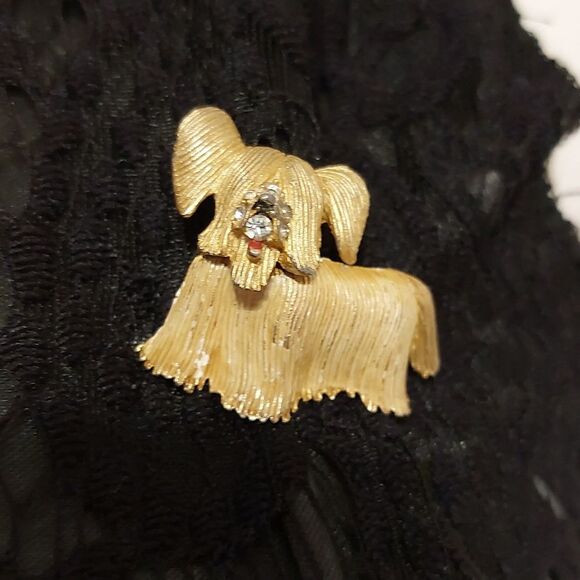 Vintage Sky Terrier Scottish Dog Pin Brooch in Gold Tone - Picture 2 of 6
